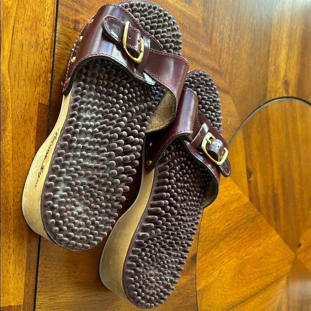 Vintage Aigner Massage Sandals with Buckle